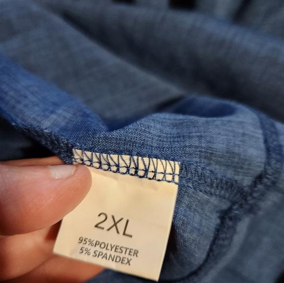 Nwot womens top - Picture 2 of 7